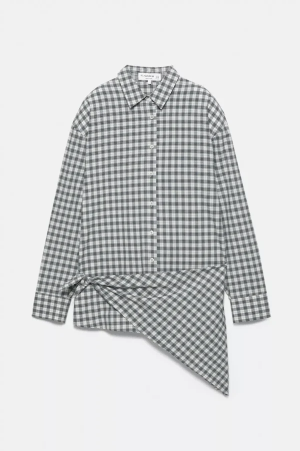 قميص بنقشة باندانا